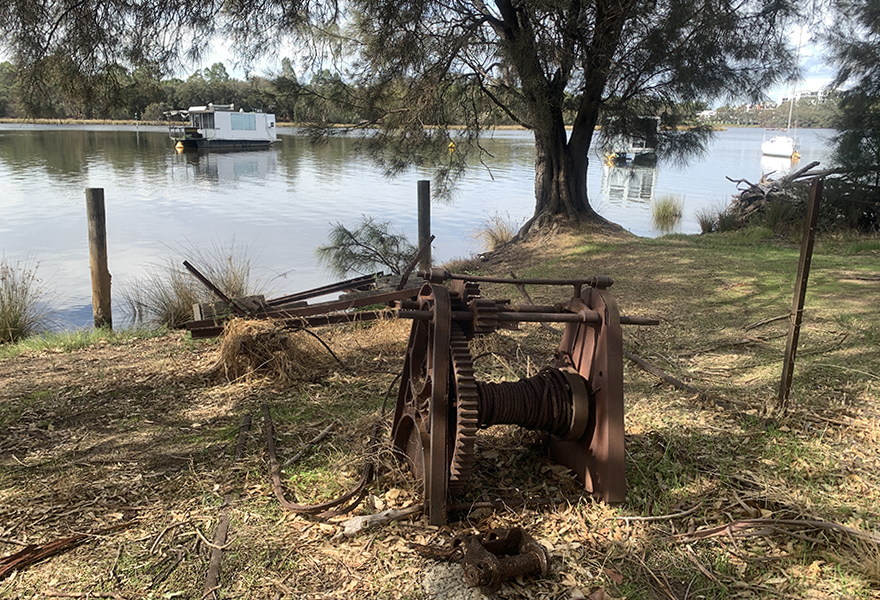 Boat winch detail.jpg
